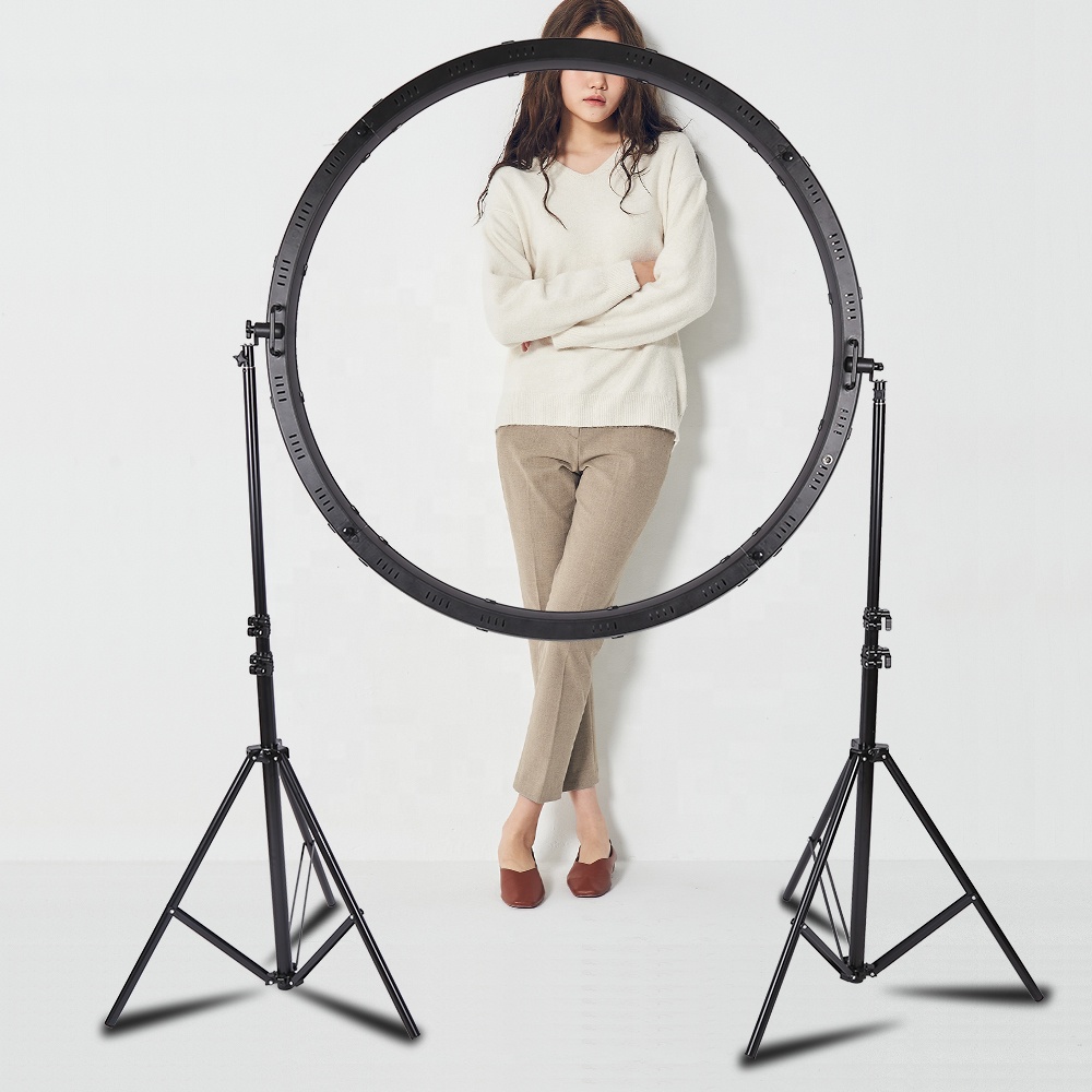 Светодиодная кольцевая лампа 1 – обзор и цена Lighting In Photography Studio